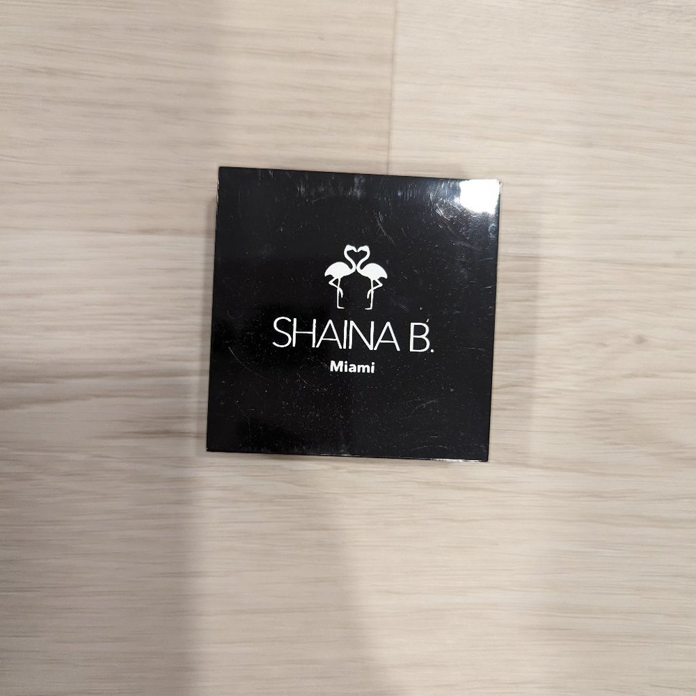 Shain B. Miami - Highlight / Guava Glow